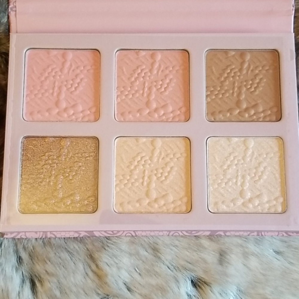 Okalan mysterious 2 palette